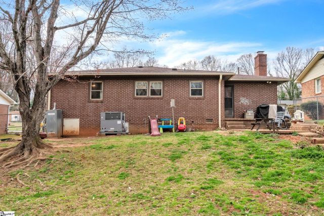 117 Lincoln Drive, Spartanburg, SC 29306