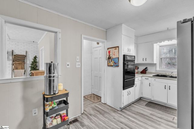 117 Lincoln Drive, Spartanburg, SC 29306