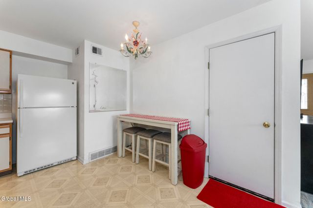 119 Fort Hunter Road, Guilderland, NY 12303