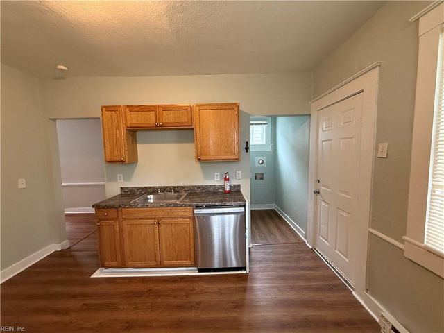 904 Pollard ST, Norfolk, VA 23504