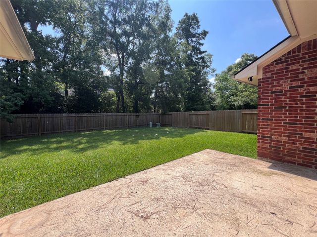 67 N Merryweather Circle, Conroe, TX 77384