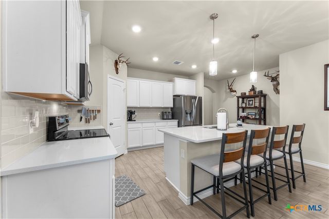 5873 Copano Loop, Belton, TX 76513