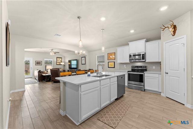 5873 Copano Loop, Belton, TX 76513