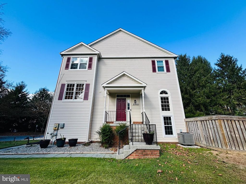 20419 IVYBRIDGE CT, Montgomery Village, MD 20886