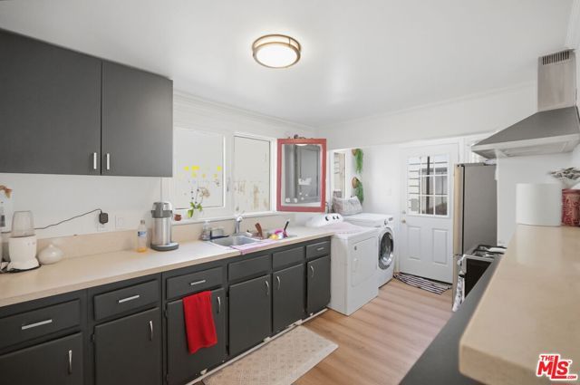 201 E Eagle Street, Long Beach, CA 90806