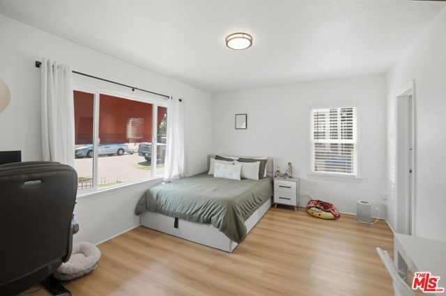 201 E Eagle Street, Long Beach, CA 90806