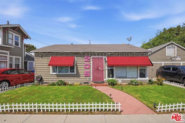 201 E Eagle Street, Long Beach, CA 90806