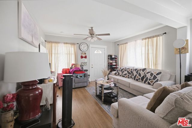 201 E Eagle Street, Long Beach, CA 90806