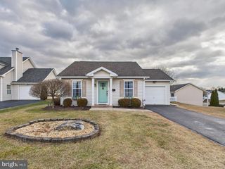 202 TRADERS WAY, Martinsburg, WV 25401