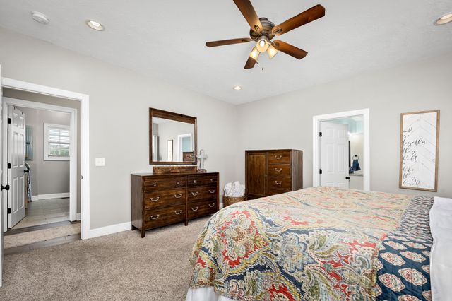 25 Bridle Path Ln, Hartsville, TN 37074