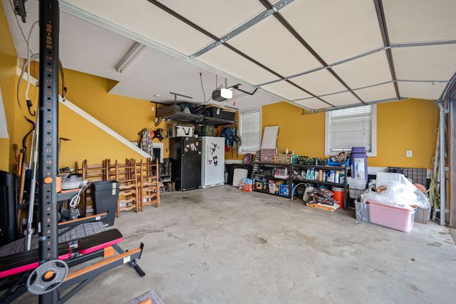 25 Bridle Path Ln, Hartsville, TN 37074