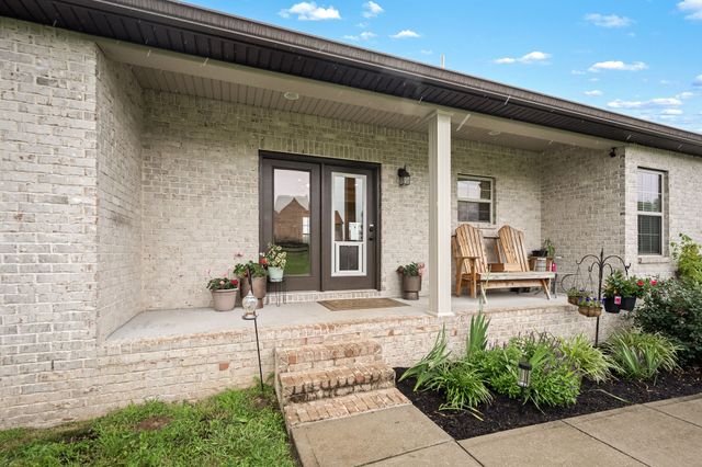 25 Bridle Path Ln, Hartsville, TN 37074