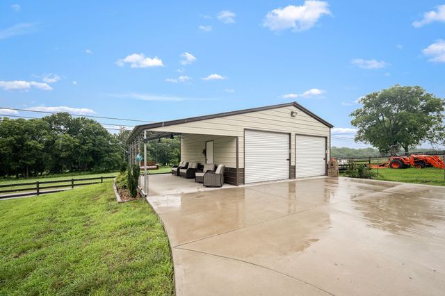 25 Bridle Path Ln, Hartsville, TN 37074