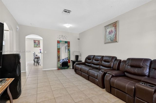 2671 SW 85th Terrace 103, Miramar, FL 33025