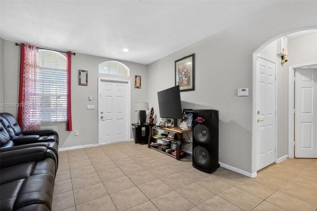 2671 SW 85th Terrace 103, Miramar, FL 33025