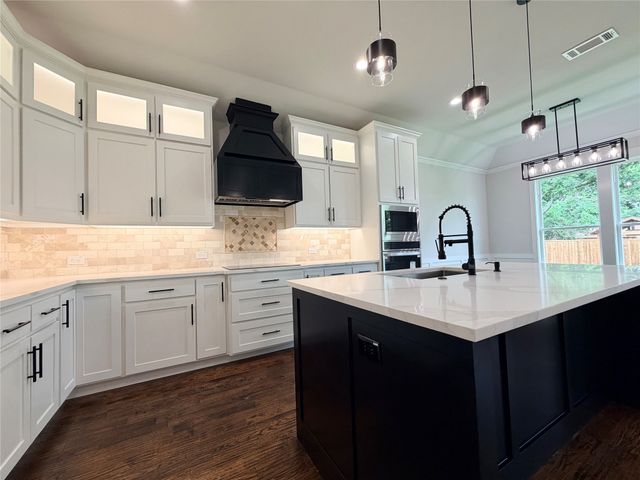 242 Prasifka Street, Hutchins, TX 75141