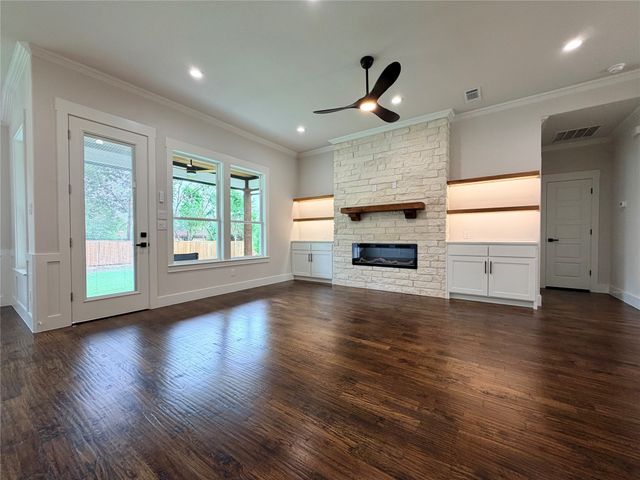 242 Prasifka Street, Hutchins, TX 75141