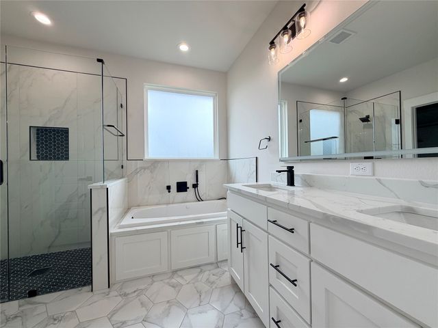 242 Prasifka Street, Hutchins, TX 75141