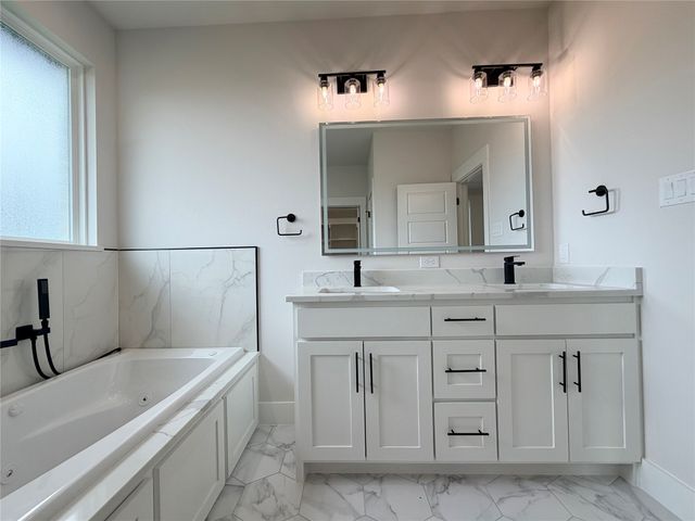 242 Prasifka Street, Hutchins, TX 75141