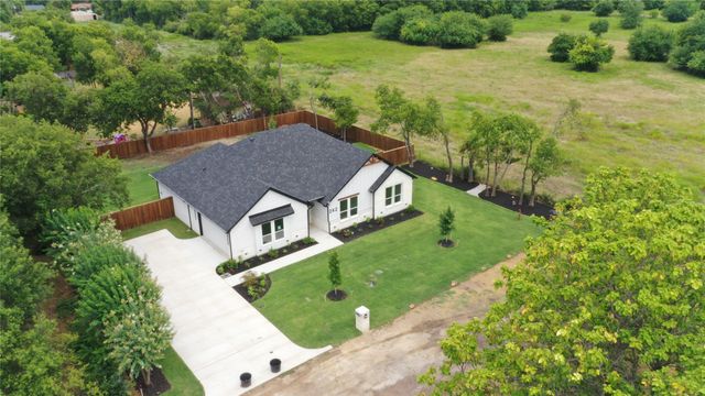 242 Prasifka Street, Hutchins, TX 75141