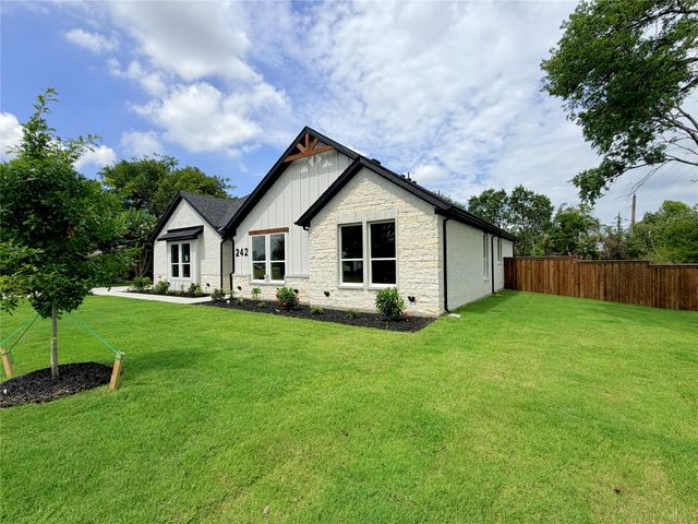 242 Prasifka Street, Hutchins, TX 75141