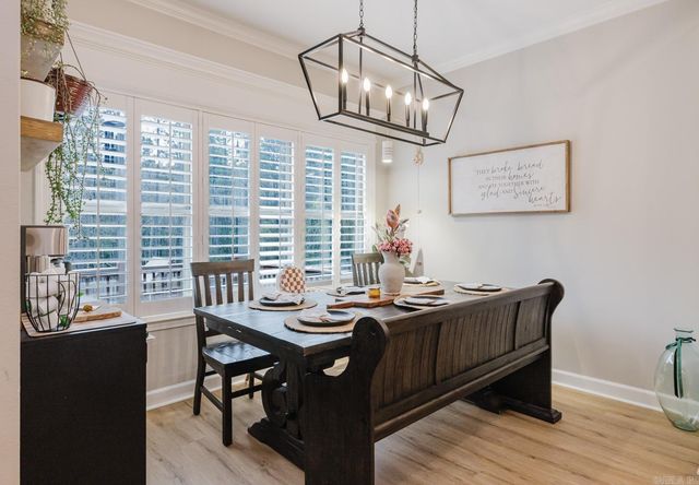 18556 Parkway Pines Drive, Bauxite, AR 72011