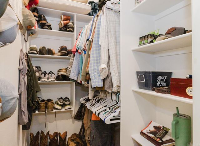 18556 Parkway Pines Drive, Bauxite, AR 72011