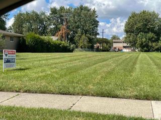 29717 Greater Mack Street, Saint Clair Shores, MI 48082