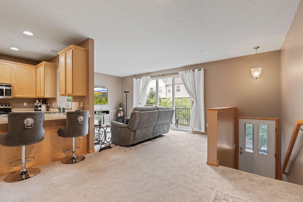 7509 Parkridge Way, Savage, MN 55378 — photo 4