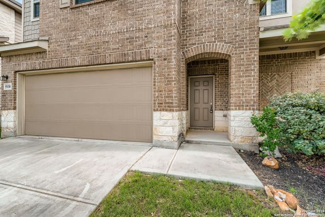 5930 Akin Elm, San Antonio, TX 78261