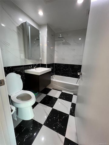 142-38 37th Avenue 6A, Flushing, NY 11354