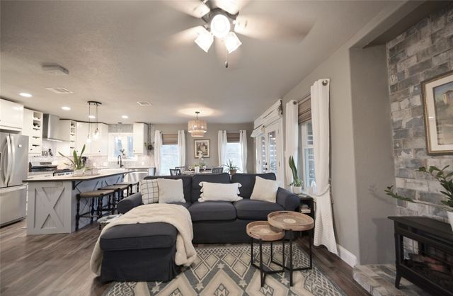 441 Cozy Cove Court, Chico, TX 76431