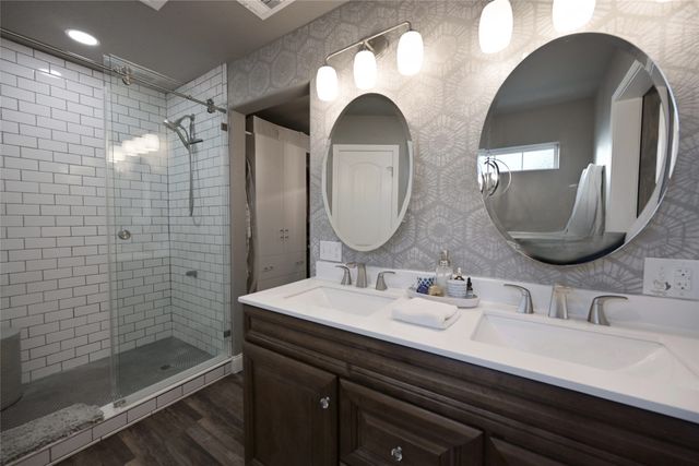 441 Cozy Cove Court, Chico, TX 76431
