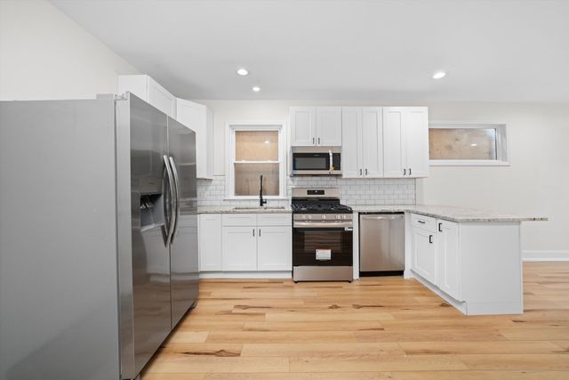 1134 W 104th Street, Chicago, IL 60643