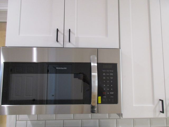 1134 W 104th Street, Chicago, IL 60643