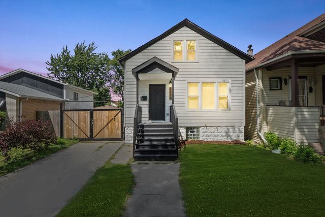 1134 W 104th Street, Chicago, IL 60643