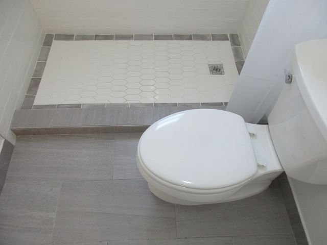 1134 W 104th Street, Chicago, IL 60643