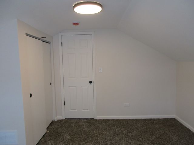 1134 W 104th Street, Chicago, IL 60643