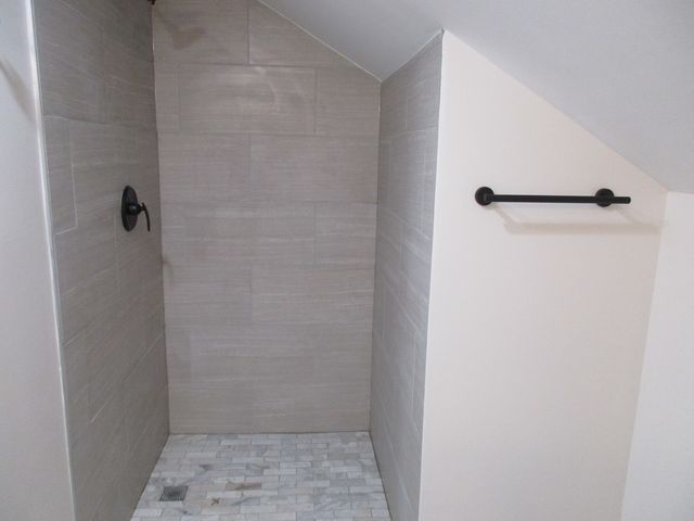 1134 W 104th Street, Chicago, IL 60643