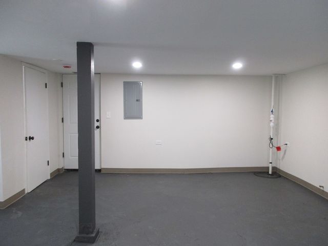 1134 W 104th Street, Chicago, IL 60643