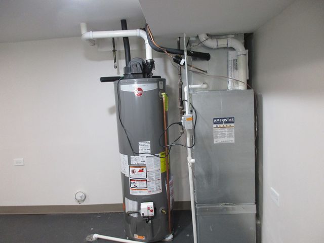 1134 W 104th Street, Chicago, IL 60643