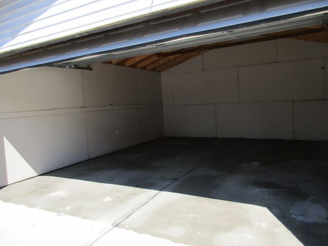 1134 W 104th Street, Chicago, IL 60643