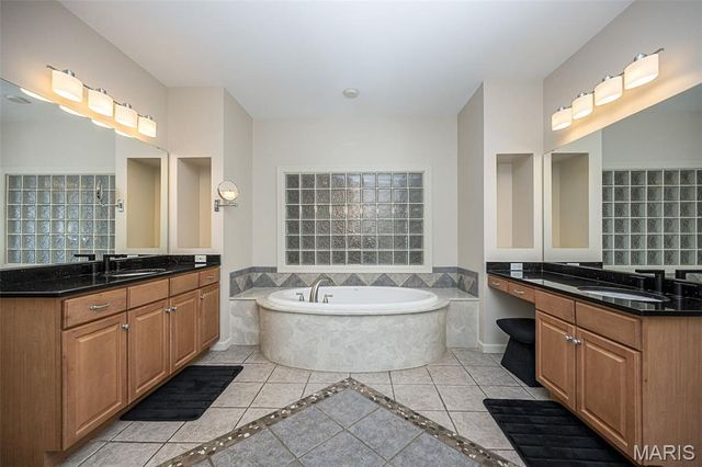 400 S 14th Street 1218, St Louis, MO 63103