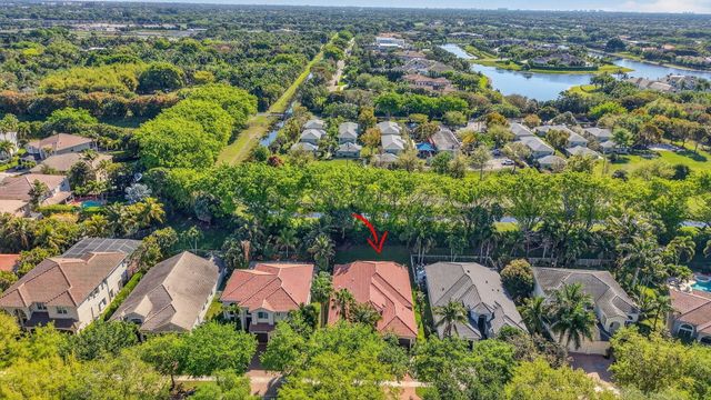9722 Napoli Woods Lane, Delray Beach, FL 33446