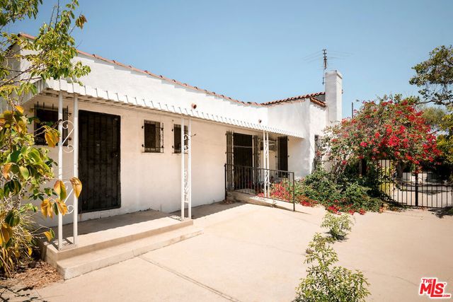 733 N Sierra Bonita Avenue, Los Angeles, CA 90046