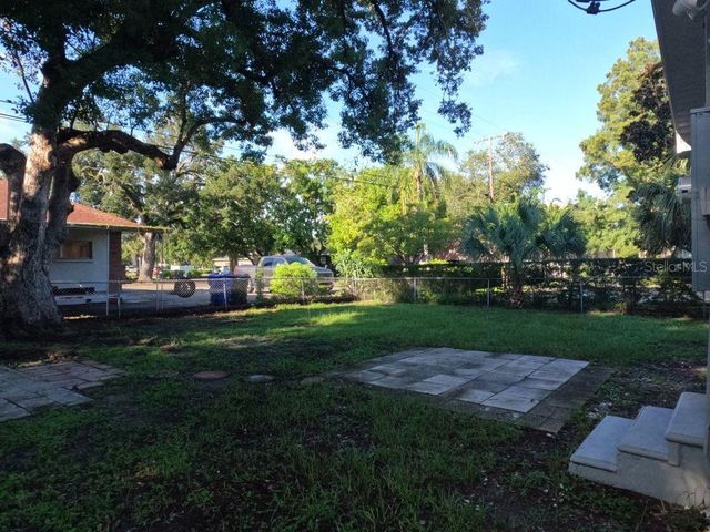 504 4TH AVENUE E, Bradenton, FL 34208