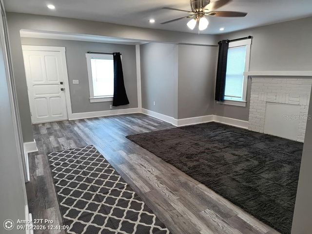 504 4TH AVENUE E, Bradenton, FL 34208