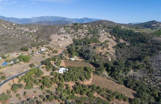 11155 San Antonio Way, Valley Center, CA 92082