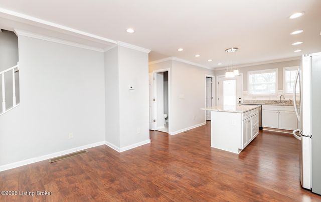 11516 Bellewood Garden Ct, Louisville, KY 40223