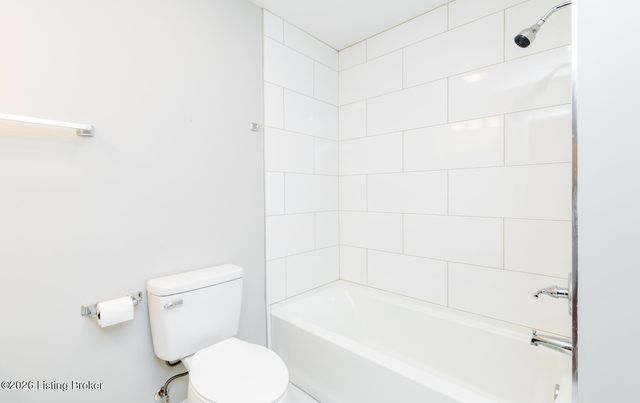 11516 Bellewood Garden Ct, Louisville, KY 40223